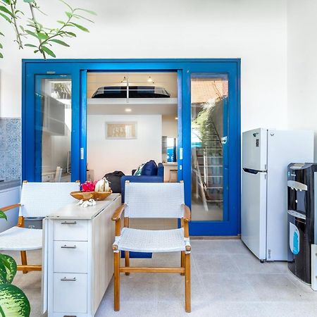 The Blue Loft Seminyak Free Scooter Lägenhet Exteriör bild