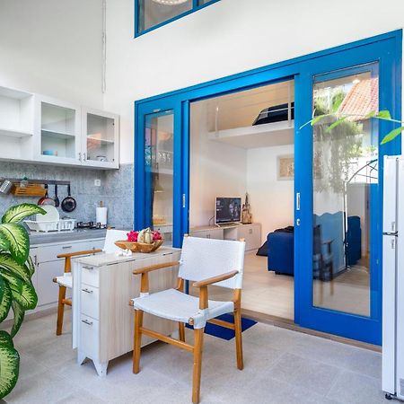 The Blue Loft Seminyak Free Scooter Lägenhet Exteriör bild